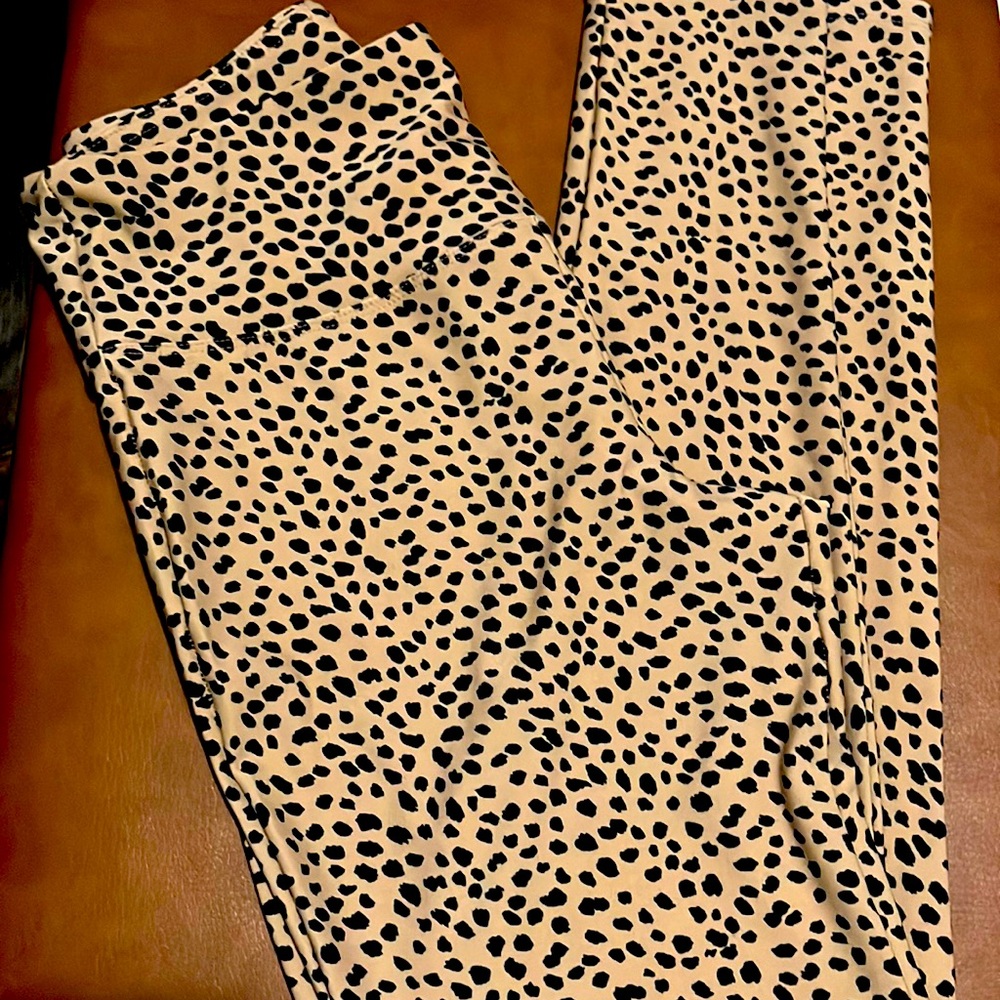 Forever 21 leopard print leggings nwot